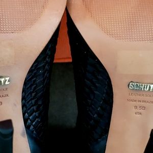 Beautiful gently used high heel black bootie